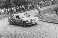 222. Peter Rumpfkeil i Gunter Jarecki - Mercedes Benz 190E 2,3-16.   (To zdjęcie w pełnej rozdzielczości możesz kupić na www.kwa-kwa.pl )