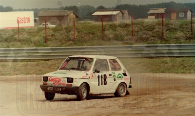 12. Jacek Chojnacki - Polski Fiat 126p   (To zdjęcie w pełnej rozdzielczości możesz kupić na www.kwa-kwa.pl )