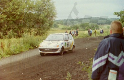 105. R.Karczmarczyk i R.Bożek - Fiat Seicento Sporting   (To zdjęcie w pełnej rozdzielczości możesz kupić na www.kwa-kwa.pl )