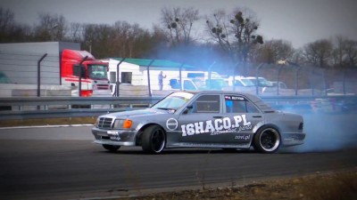 Mercedes 190 v8 5.5 550KM/730nm AMG kleemann kompr.Kajetan Rutyna Drift Motopark Toruń 2k17