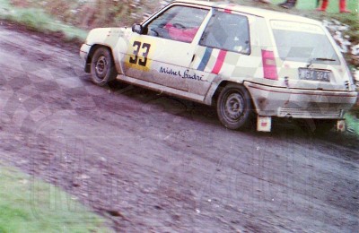 22. Ryszard Granica i Piotr Granica - Renault 5 GT Turbo.   (To zdjęcie w pełnej rozdzielczości możesz kupić na www.kwa-kwa.pl )