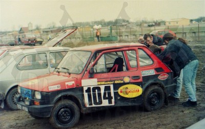 6. Polski Fiat 126p Józefa Woźniaka   (To zdjęcie w pełnej rozdzielczości możesz kupić na www.kwa-kwa.pl )