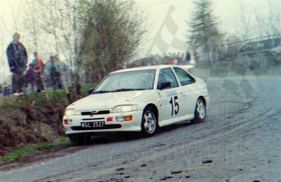 84. Andrzej Chojnacki i Piotr Namysłowski - Ford Escort Cosworth RS.   (To zdjęcie w pełnej rozdzielczości możesz kupić na www.kwa-kwa.pl )