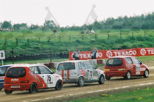 45. Nr.66.Robert Krotoski, nr.75.Szymon Koper - Fiaty Seicento, nr.73.Remigiusz Woja - Fiat Cinquecento  (To zdjęcie w pełnej rozdzielczości możesz kupić na www.kwa-kwa.pl )