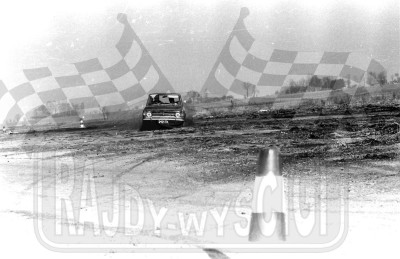 22. Krzysztof Świętochowski i Tadeusz Świętochowski - Fiat 128  (To zdjęcie w pełnej rozdzielczości możesz kupić na www.kwa-kwa.pl )