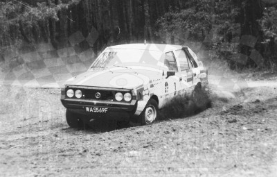 51. Janusz Szerla i Marek Oziębło - Polonez 1500 Turbo.   (To zdjęcie w pełnej rozdzielczości możesz kupić na www.kwa-kwa.pl )