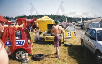 4. Fiat Cinquecento Sporting Piotra Galika.   (To zdjęcie w pełnej rozdzielczości możesz kupić na www.kwa-kwa.pl )