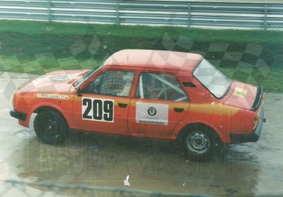 19. Janusz Siniarski - Skoda 135   (To zdjęcie w pełnej rozdzielczości możesz kupić na www.kwa-kwa.pl )
