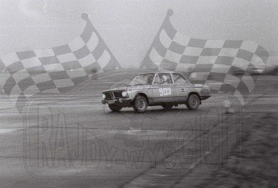 61. Andrzej Niewiadomski - BMW 2002 Tii  (To zdjęcie w pełnej rozdzielczości możesz kupić na www.kwa-kwa.pl )