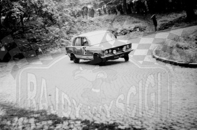 185. Bogdan Wozowicz i Witold Wozowicz - Polski Fiat 125p 1500  (To zdjęcie w pełnej rozdzielczości możesz kupić na www.kwa-kwa.pl )