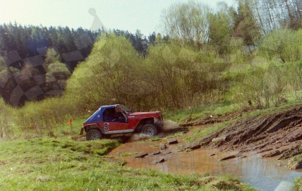 3. B.Kostecki i M.Maciołek - Rover 3500  (To zdjęcie w pełnej rozdzielczości możesz kupić na www.kwa-kwa.pl )