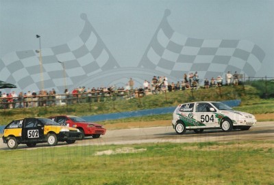 77. Nr.504.Krzysztof Groblewski - VW Polo, nr.502.Michał Kunicki - Suzuki Swift  (To zdjęcie w pełnej rozdzielczości możesz kupić na www.kwa-kwa.pl )