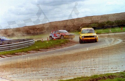 14. Bogusław Bach - VW Golf i Adam Kornacki - Peugeot 205   (To zdjęcie w pełnej rozdzielczości możesz kupić na www.kwa-kwa.pl )