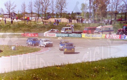 4. Nr.317.R.Winiarski, nr.314.Mirosław Wronka, nr.323.Lucjan Kulpiński, nr.311.Emiljan Radziejewicz - Polskie Fiaty 126p  (To zdjęcie w pełnej rozdzielczości możesz kupić na www.kwa-kwa.pl )