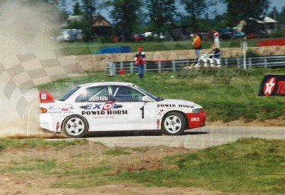 60. Leszek Kuzaj - Mitsubishi Lancer Evo III.   (To zdjęcie w pełnej rozdzielczości możesz kupić na www.kwa-kwa.pl )