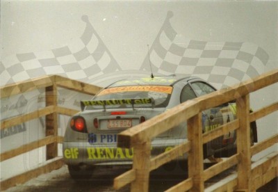 35. Janusz Kulig i Jarosław Baran - Renault Megane Maxi.   (To zdjęcie w pełnej rozdzielczości możesz kupić na www.kwa-kwa.pl )