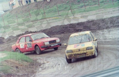 29. Henryk Strzelecki - Peugeot 205 GTi, Janusz Siniarski - Skoda 135   (To zdjęcie w pełnej rozdzielczości możesz kupić na www.kwa-kwa.pl )