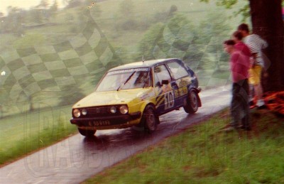 85. Lesław Orski i Tomasz Chmiel - VW Golf GTi 16V.   (To zdjęcie w pełnej rozdzielczości możesz kupić na www.kwa-kwa.pl )