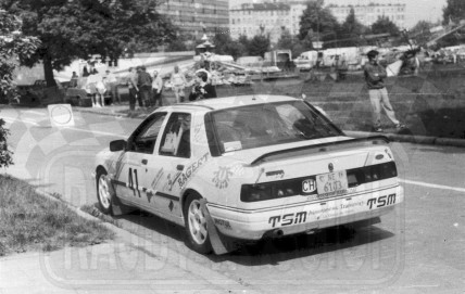 4. Ford Sierra Saphire Cosworth 4x4 szwajcarskiej załogi Phillippe Girardin i Patrick Spart.   (To zdjęcie w pełnej rozdzielczości możesz kupić na www.kwa-kwa.pl )