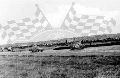 60. Nr.253.Adam Michalski, nr.208.Zbigniew Bryzek - Polskie Fiaty 126p  (To zdjęcie w pełnej rozdzielczości możesz kupić na www.kwa-kwa.pl )