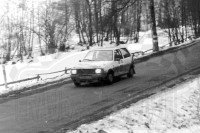44. Jerzy Dyszy i Jerzy Substyk - Fiat Uno Turbo.   (To zdjęcie w pełnej rozdzielczości możesz kupić na www.kwa-kwa.pl )