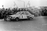 Błażej Krupa i Piotr Mystkowski - Renault 12 Gordini. To zdjęcie w pełnej rozdzielczości możesz kupić na http://kwa-kwa.pl