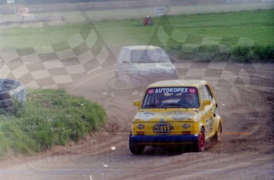 62. Antoni Skudło - Polski Fiat 126p i Paweł Kałuża - Fiat Cinquecento   (To zdjęcie w pełnej rozdzielczości możesz kupić na www.kwa-kwa.pl )