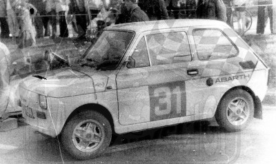 3. Fiat Abarth 126 Marka Sikory  (To zdjęcie w pełnej rozdzielczości możesz kupić na www.kwa-kwa.pl )