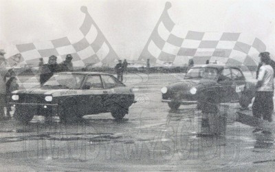 7. Nr.22.Wojciech Walentowicz i Włodzimierz Pawluczuk - Fiat 128 Sport, nr.23.Janusz Sobczyk i Marek Kaczmarek - Syrena 104  (To zdjęcie w pełnej rozdzielczości możesz kupić na www.kwa-kwa.pl )