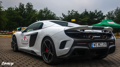 McLaren 675LT