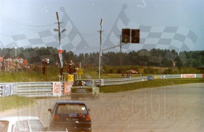 15. Andrzej Grigorjew - Polski Fiat 125p, W.Białka - Ford Fiesta XR2i   (To zdjęcie w pełnej rozdzielczości możesz kupić na www.kwa-kwa.pl )