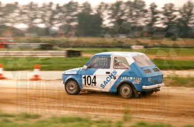 23. Grzegorz Carzasty - Polski Fiat 126p.   (To zdjęcie w pełnej rozdzielczości możesz kupić na www.kwa-kwa.pl )