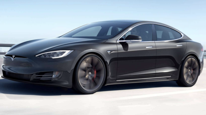 Tesla Model S reaches 400-mile range milestone