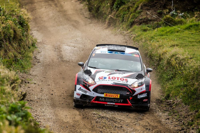 Rajd Akropolu: Kajetanowicz powalczy o prowadzenie w Rajdowych Mistrzostwach Europy. Wśród rywali zwycięzca Dakaru